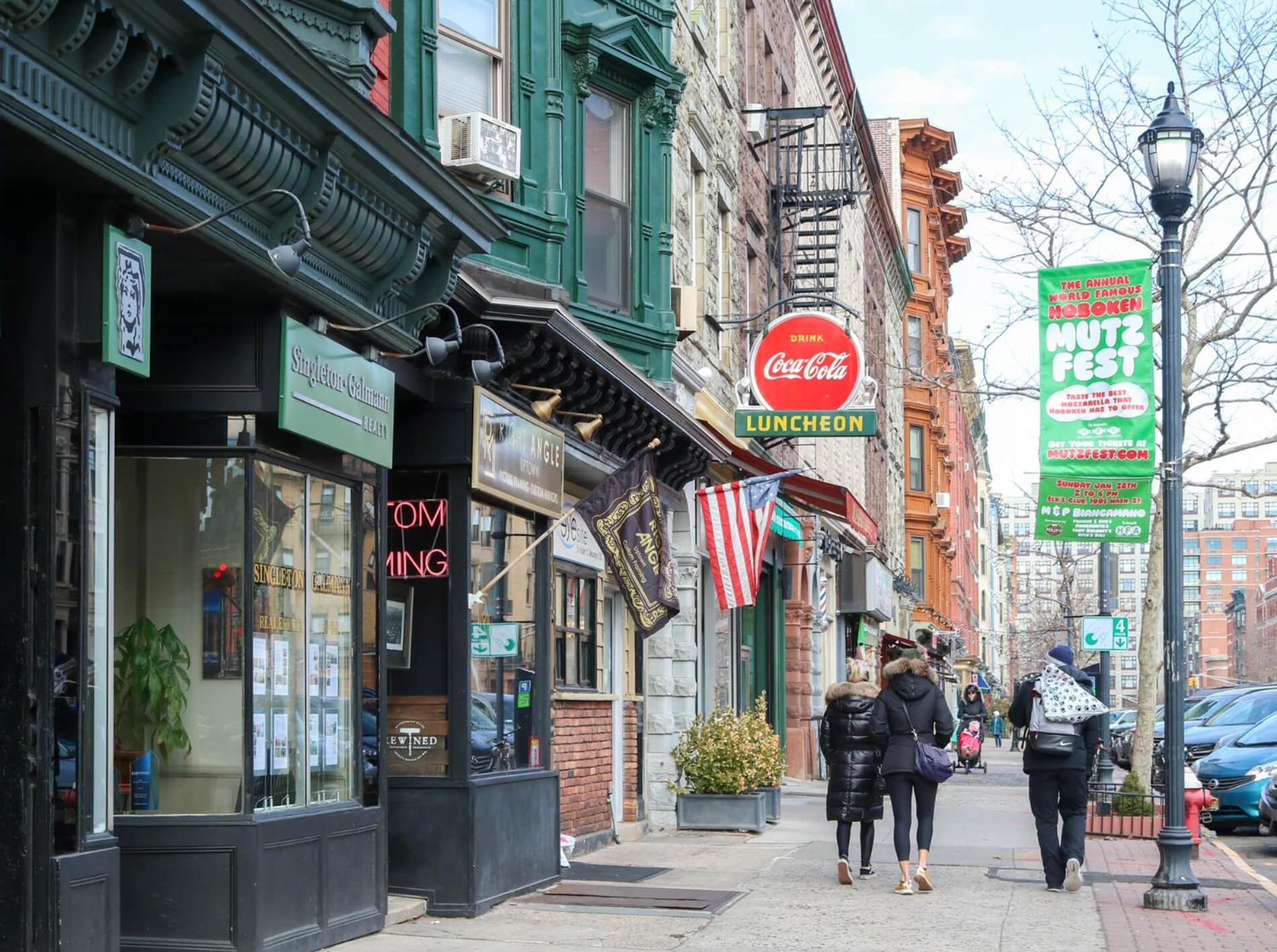 Chic Penthouse 15 Minutes From Nyc - Bus Stop At Doorstep ホーボーケン エクステリア 写真