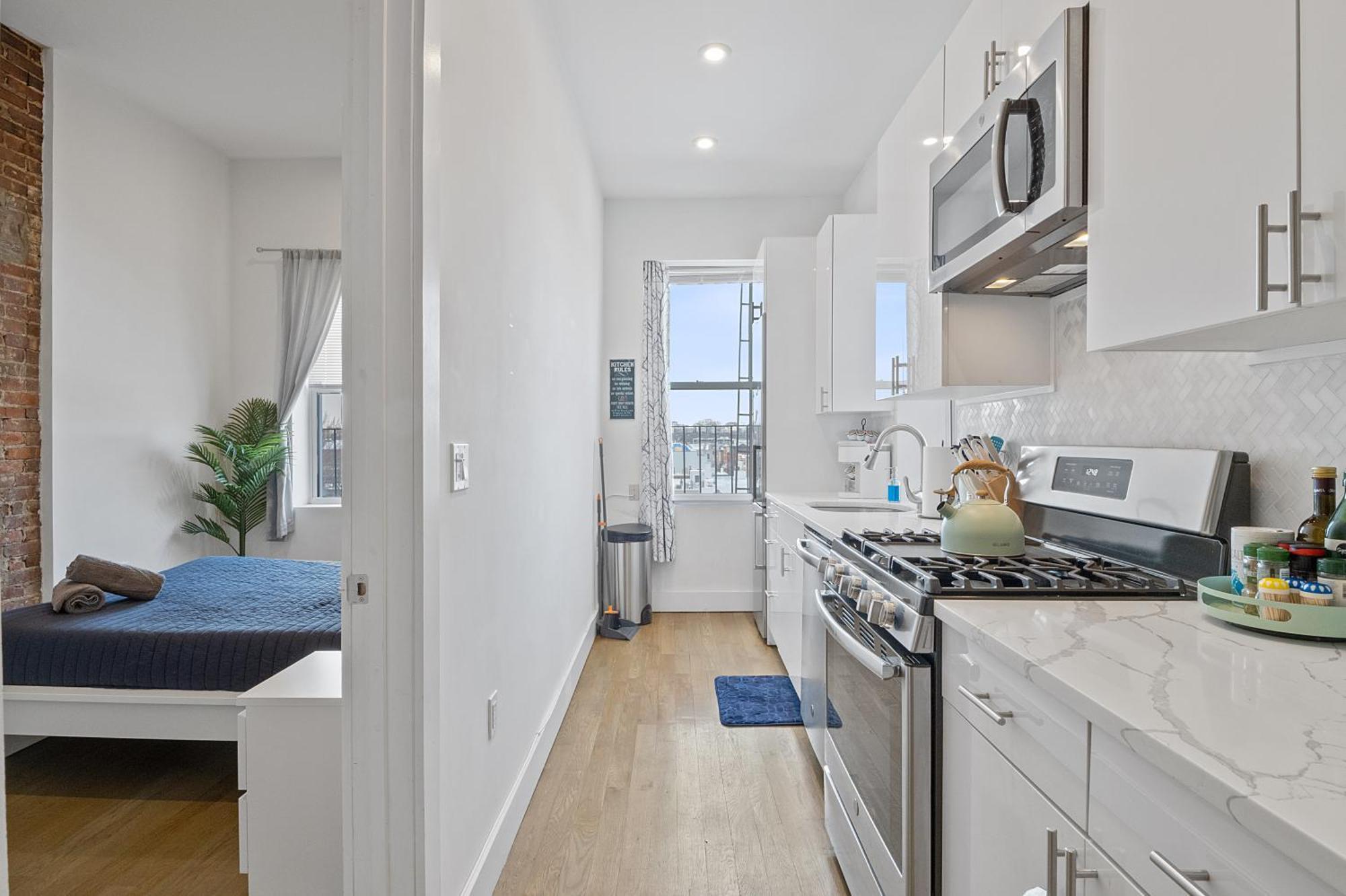Chic Penthouse 15 Minutes From Nyc - Bus Stop At Doorstep ホーボーケン エクステリア 写真